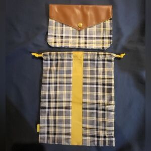 Set of 2 matching Ipsy bags